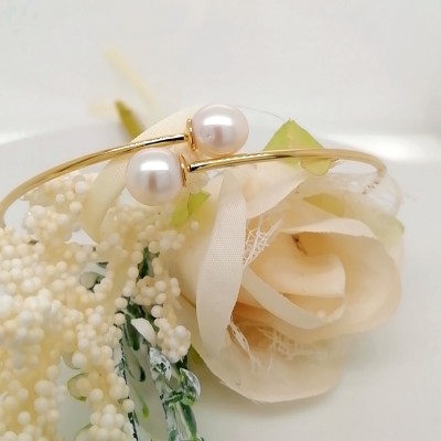 Round bracelet pearls