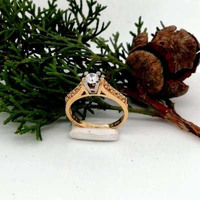 Wedding ring 14 karats