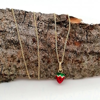 Necklace strawberry