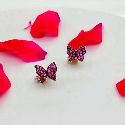 Πετράτες πεταλούδες