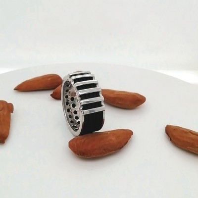 Ring with black rubber-3