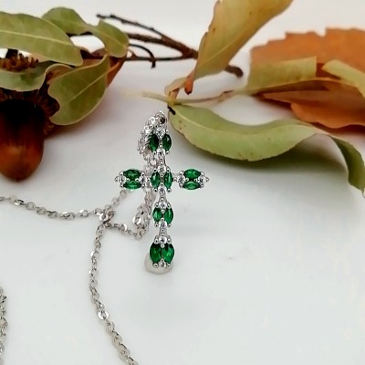 Cross with chain - 2350