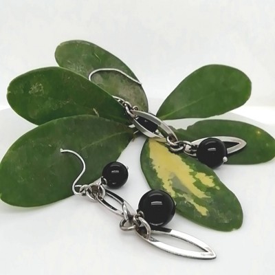 Earrings black stones-2