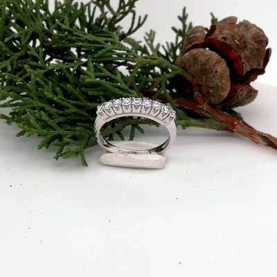 Straight shape ring